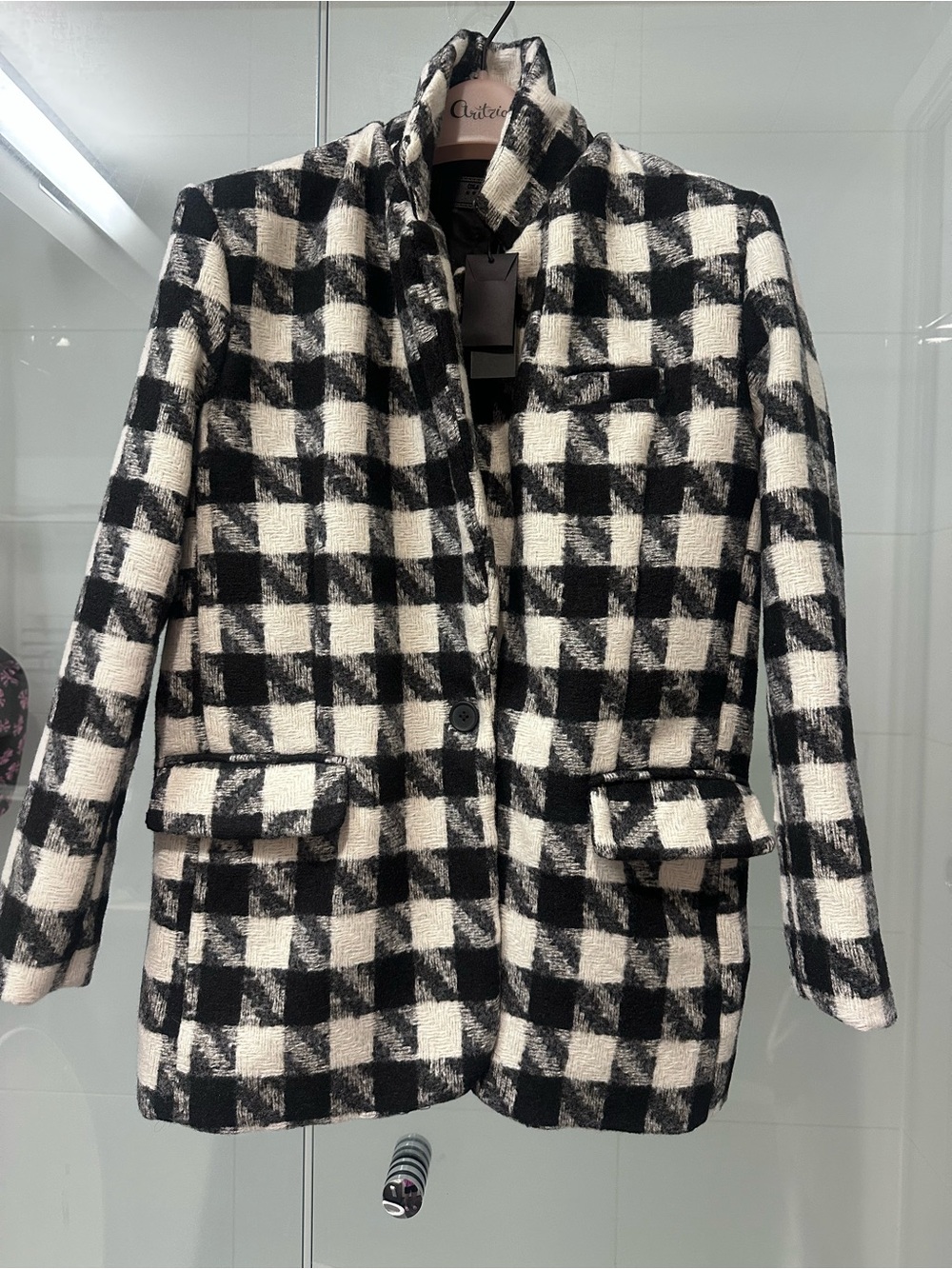 BlankNYC Women’s Black and White Plaid Blazer size XS brand new